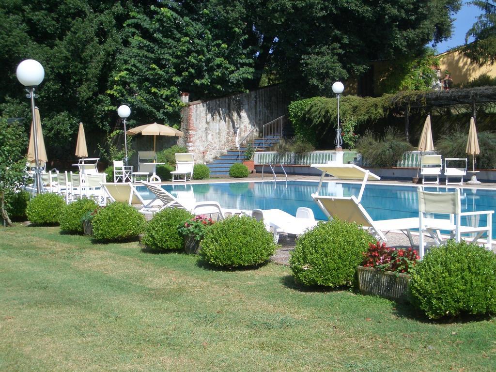 Villa Lazzareschi Case Vacanza Capannori Bagian luar foto