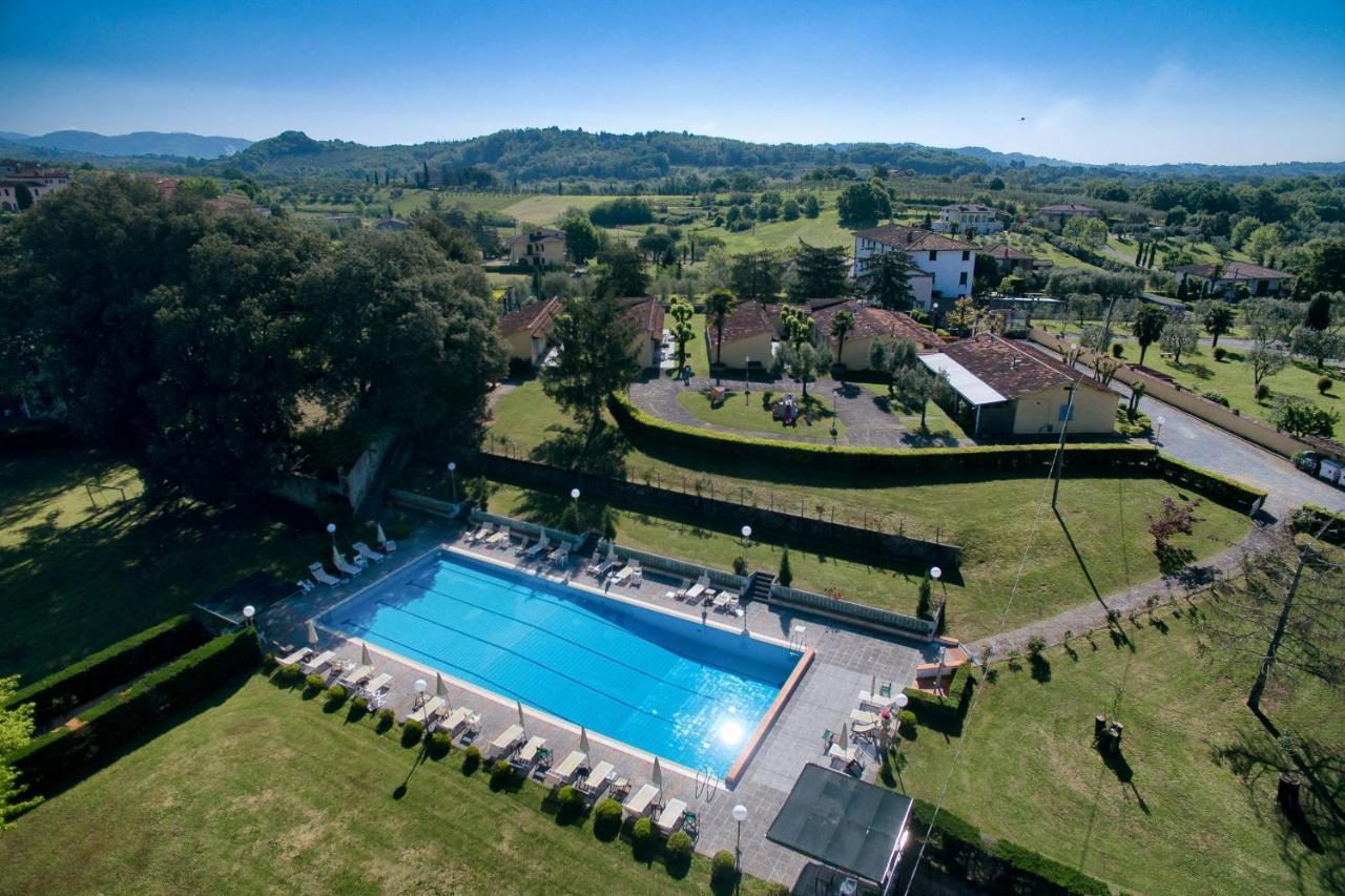 Villa Lazzareschi Case Vacanza Capannori Bagian luar foto